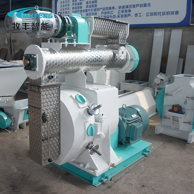 Feed Pellet Machine