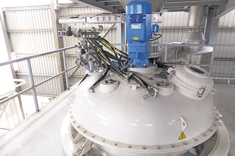 Vacuum Liquid Coater