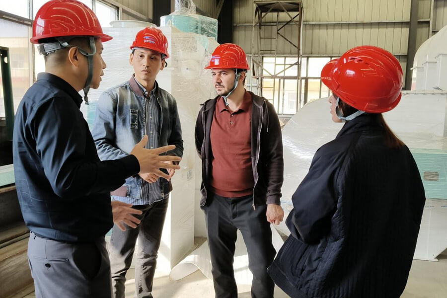 Azerbaijani Customers Came to Mufeng Again to Visit Feed Equipment